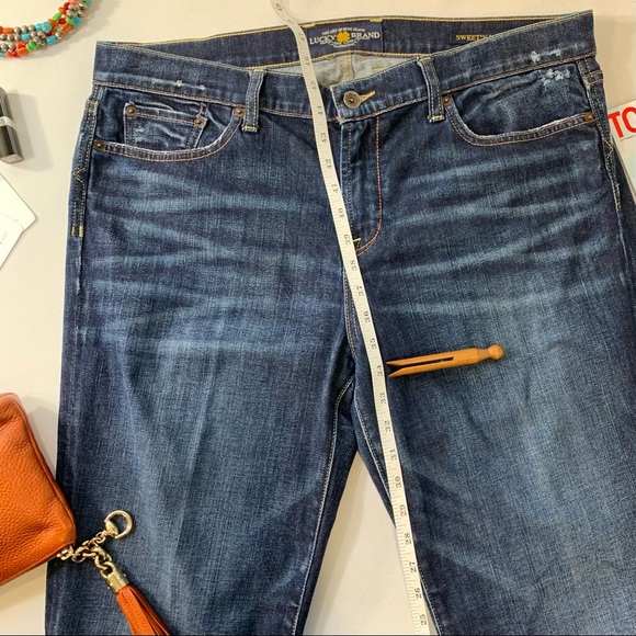 Lucky Brand Womens “Sweet N Low” Jeans! - Picture 10 of 16